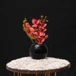 Black Vase Flowers