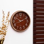 MODERN ANALOG WALL CLOCK