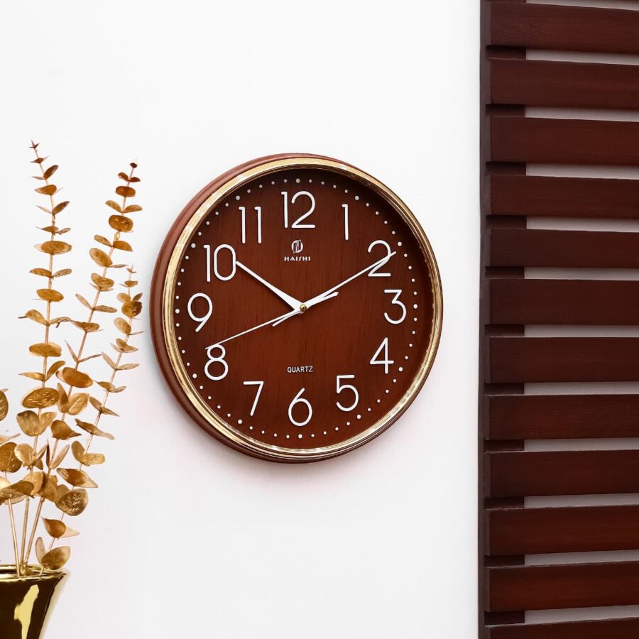 MODERN ANALOG WALL CLOCK