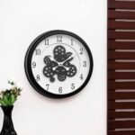 MOVING GEARS WALL CLOCK WHITE