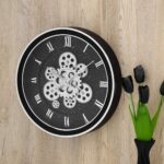 BLACK SILVER MOVING GEAR WALL CLOCK